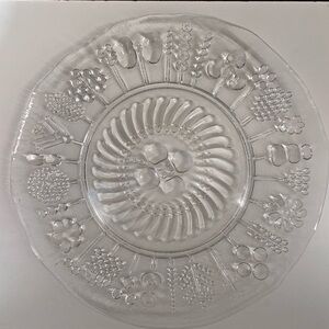 Vintage Large Clear Glass Plate, Beautifully Crafted, Diameter 14 Inches